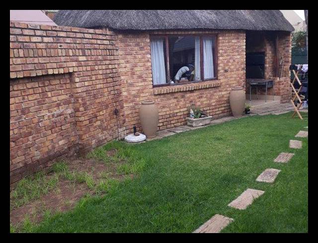 2 BEDROOM CLUSTER FOR SALE IN BIRCHLEIGH